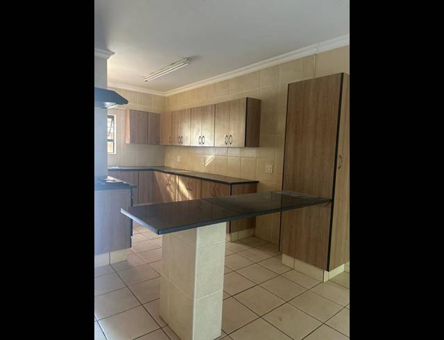 2 BEDROOM PROPERTY TO RENT IN MOKOPANE CENTRAL